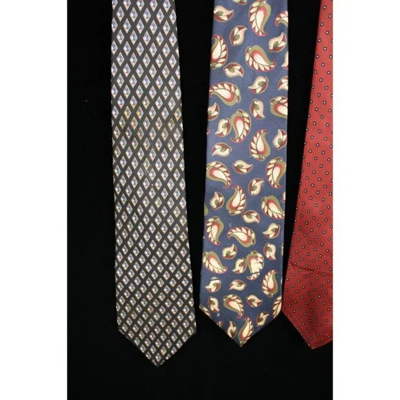 4 Men's Silk Ties, Assorted Brands - Picture 2 of 11